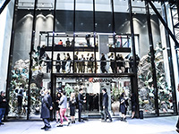 DOLCE & GABANNA, along with GIOVANNA BATAGLIA, Celebrate the Opening of the 5th Avenue Flagship Boutique