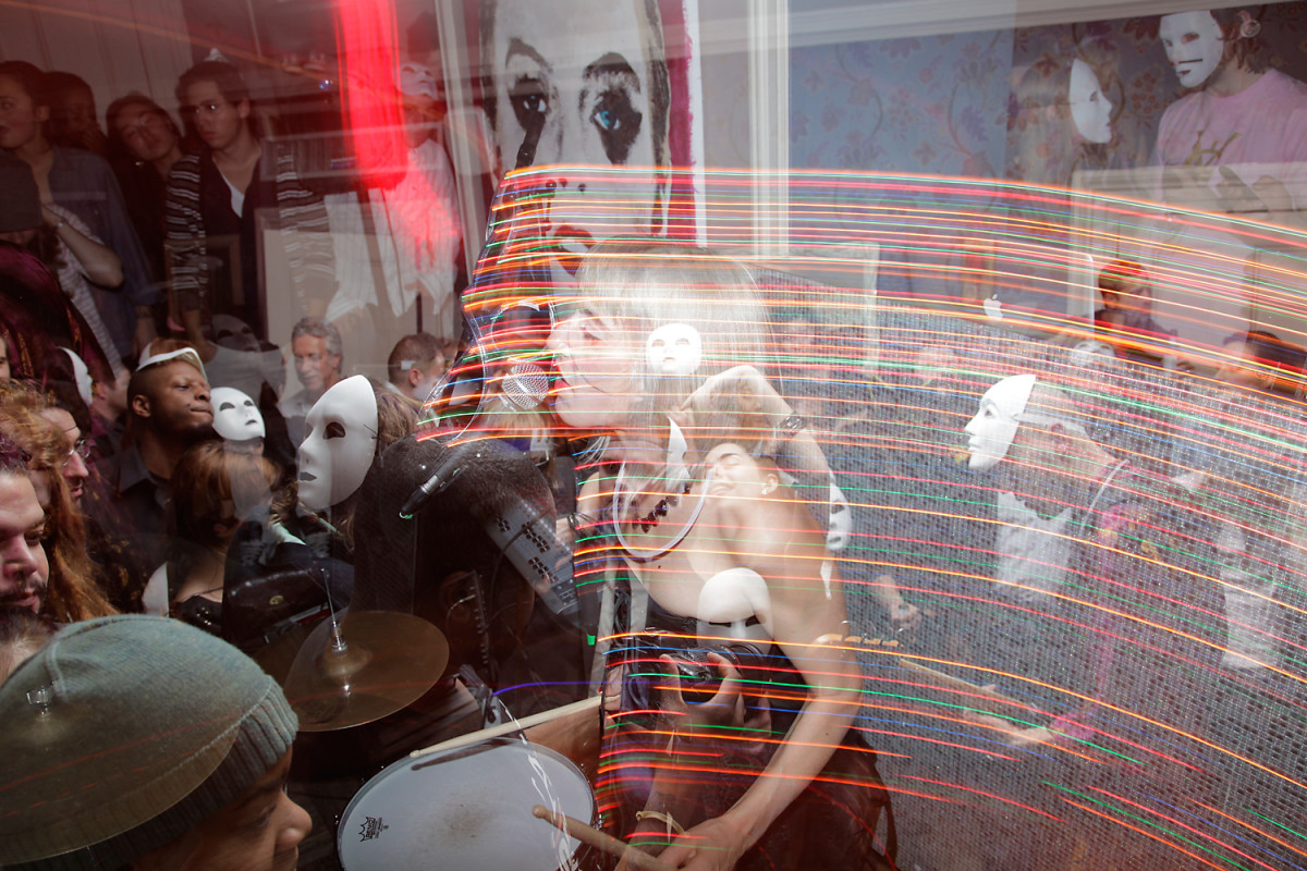 FACE OFF / DANCE OFF AT NORWOOD ARTS CLUB, PRESENTED BY XXXX MAGAZINE & JOSEPH GRAZI THE