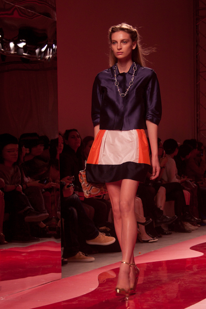 PFW-SS12_shiatzy_chen__Jodie_Talbot_Photo-4