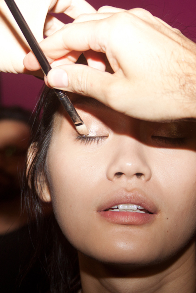 PFW-SS12_shiatzy_chen__Jodie_Talbot_Photo-7