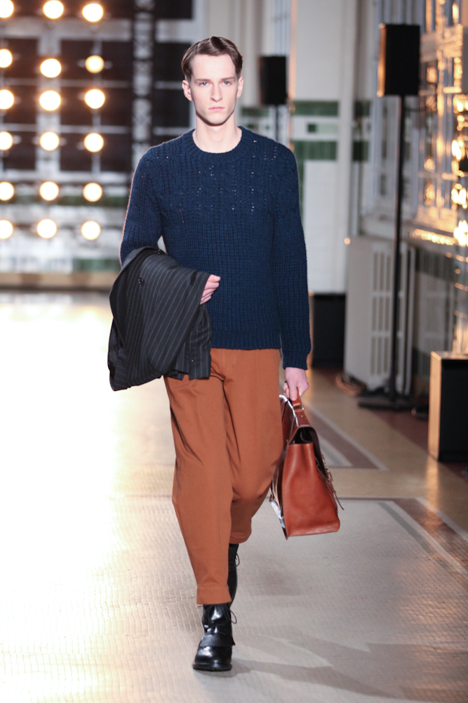 PFW-FW12-H-wooyoungmi-_Jodie_Talbot-13