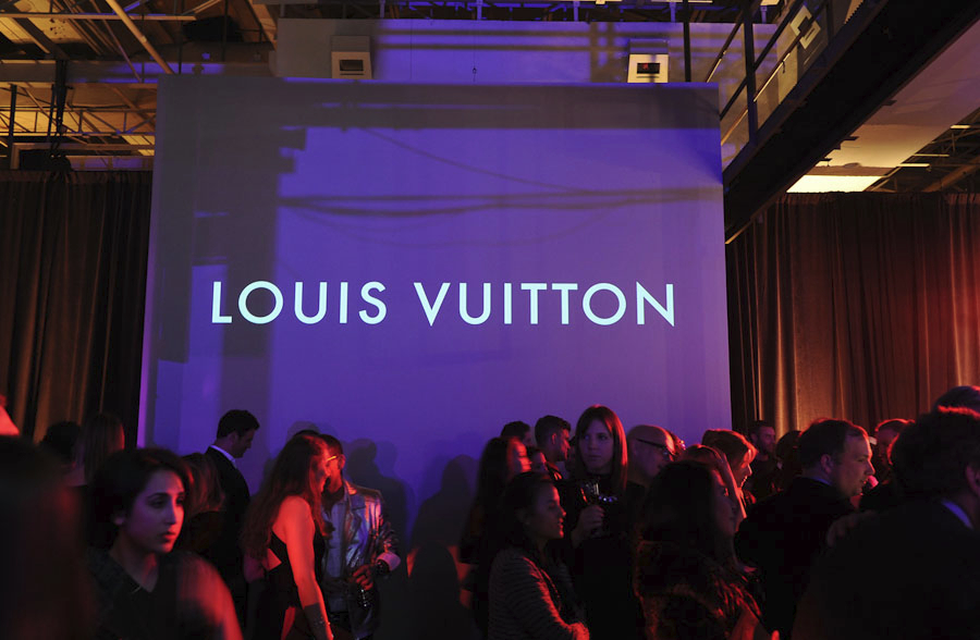 Louis Vuitton - Alexa Chung wearing Louis Vuitton to 2013 Whitney Gala &  Studio Party honoring Ed Ruscha, supported by Louis Vuitton. © BFA Agency / Louis  Vuitton