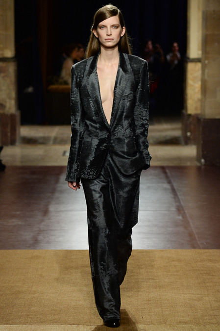 HERMES - PARIS - FALL/WINTER 2014 RUNWAY SHOW | THE UNTITLED MAGAZINE