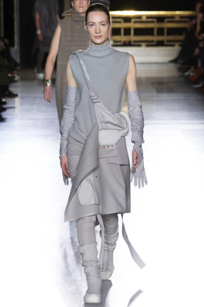 RICK OWENS - PARIS - FALL/WINTER 2014 RUNWAY SHOW | THE UNTITLED MAGAZINE