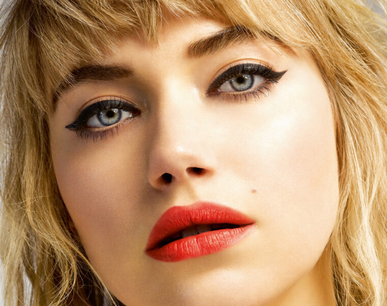 Imogen Poots Photography by Indira Cesarine 00 CROP