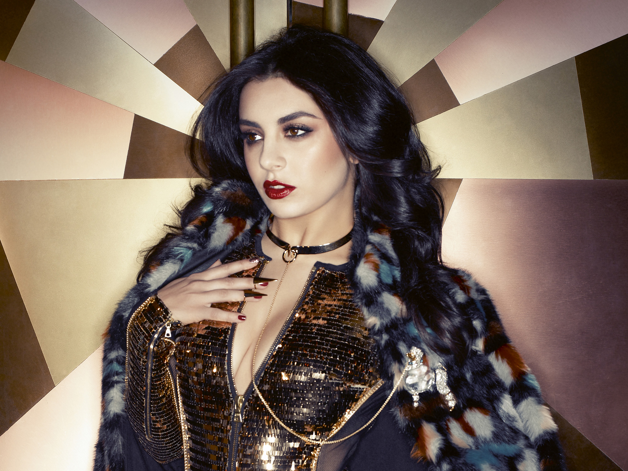 COVER STAR CHARLI XCX: EXCLUSIVE INTERVIEW AND PHOTOSHOOT BY