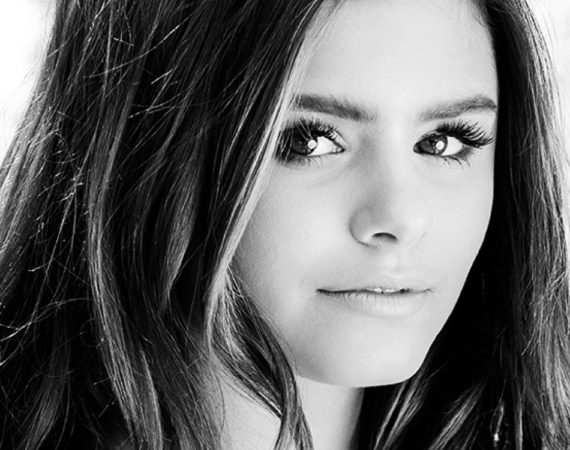 Jacqui Lee Anna Cone The Untitled Magazine preview