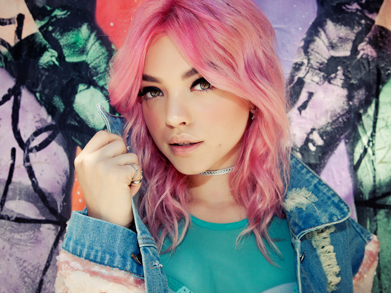 RENA LOVELIS FROM HEY VIOLET TALKS ABOUT LOVE AND MUSIC | THE UNTITLED ...