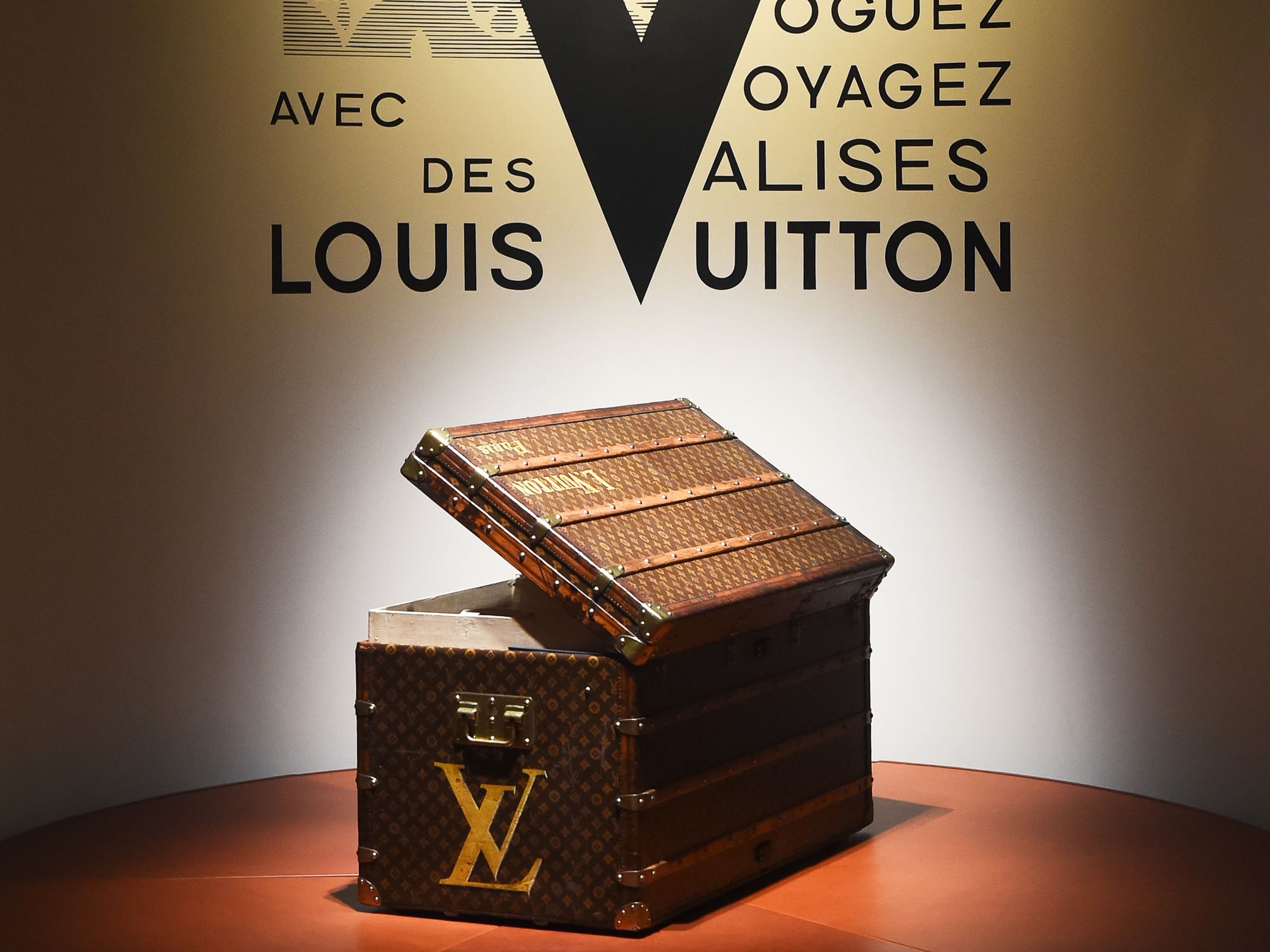 Volez, Voguez, Voyagez! Louis Vuitton Celebrates Olivier Saillard-Curated  Exhibit - Daily Front Row