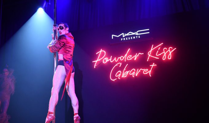 Performer by Jared Siskin