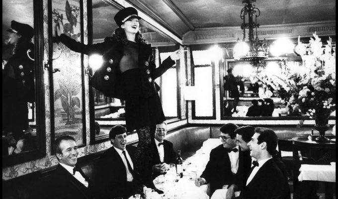 cafe lipp horizontal