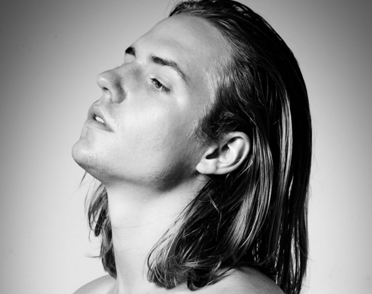 COREY HARPER The Untitled Magazine Photography by Indira Cesarine 12 preview