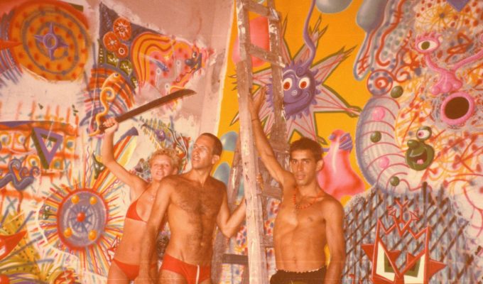 KENNY SCHARF preview scaled light