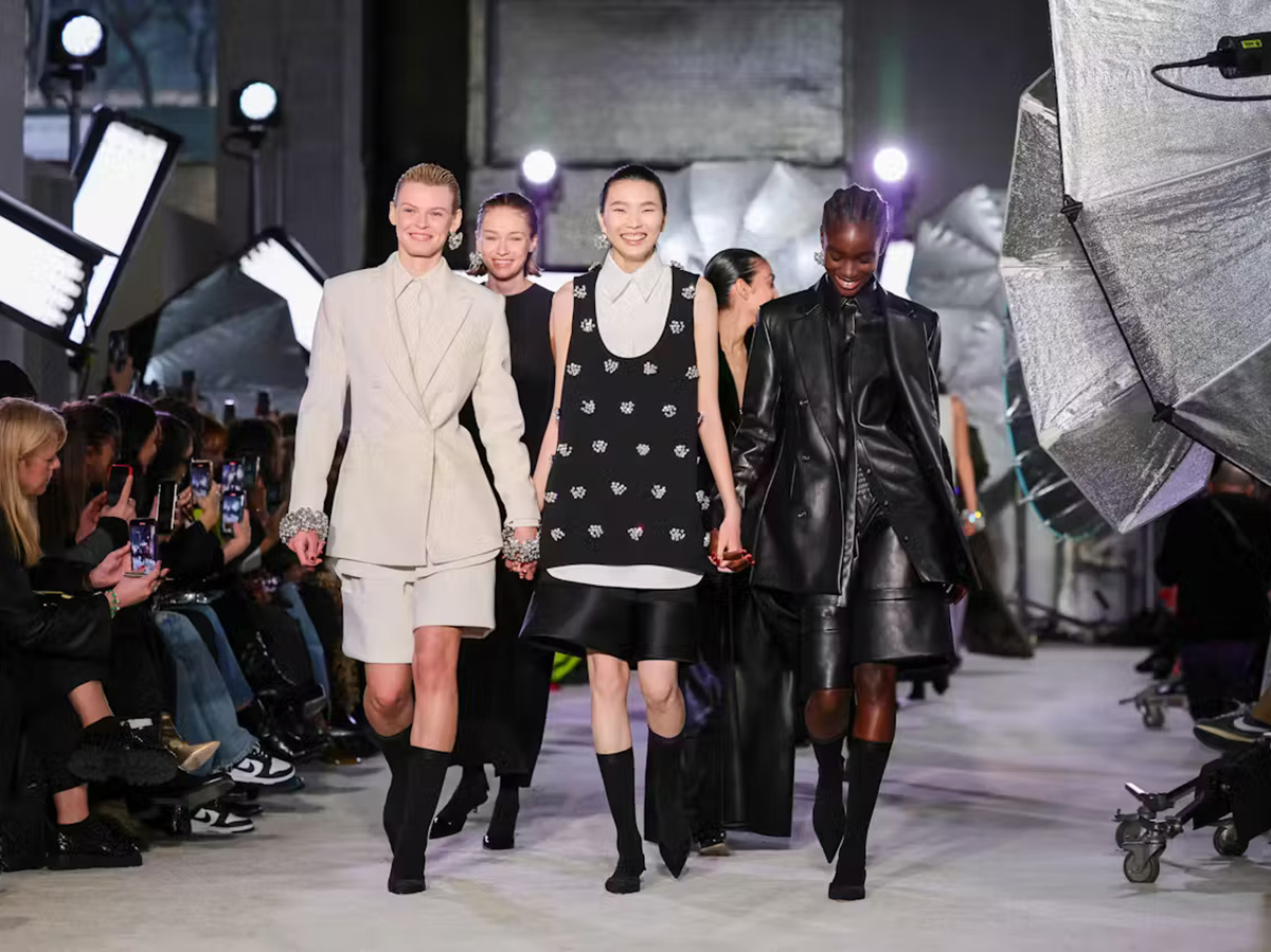 Louis Vuitton Fall-Winter 2019 Fashion Show Highlights