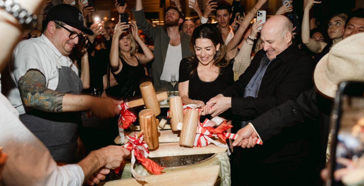 BONDST 25TH ANNIVERSARY BFA 45178 6373258