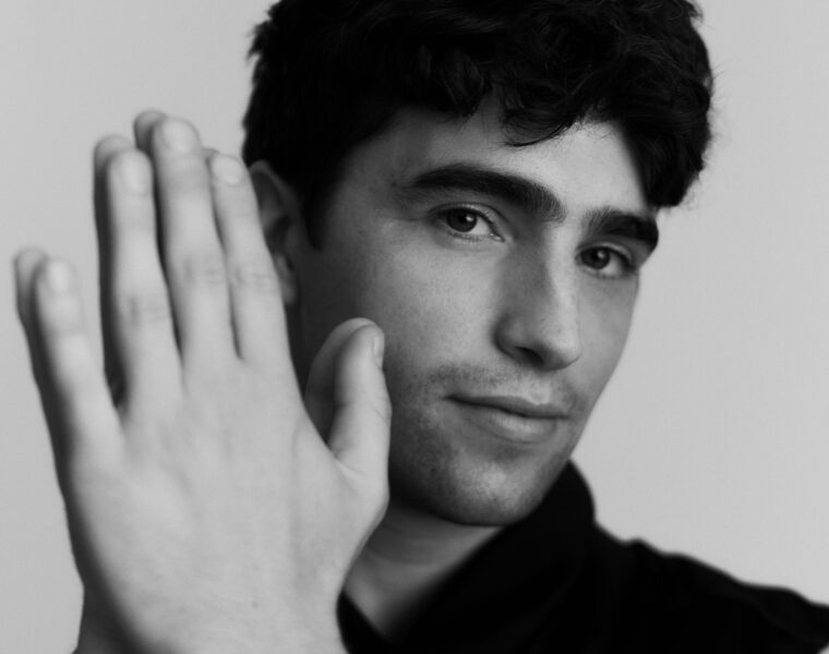 Pip GR 0163 BW preview new