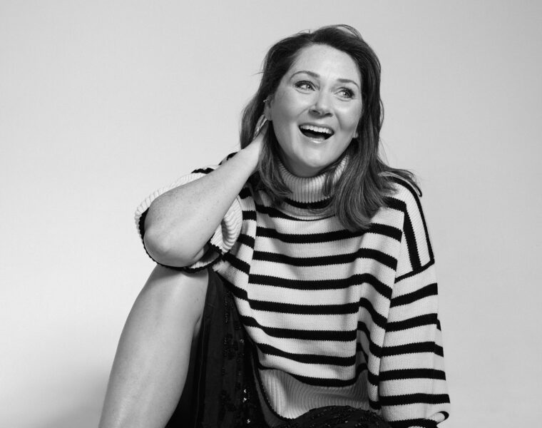 RUTHGEMMELL6321 BW 2000