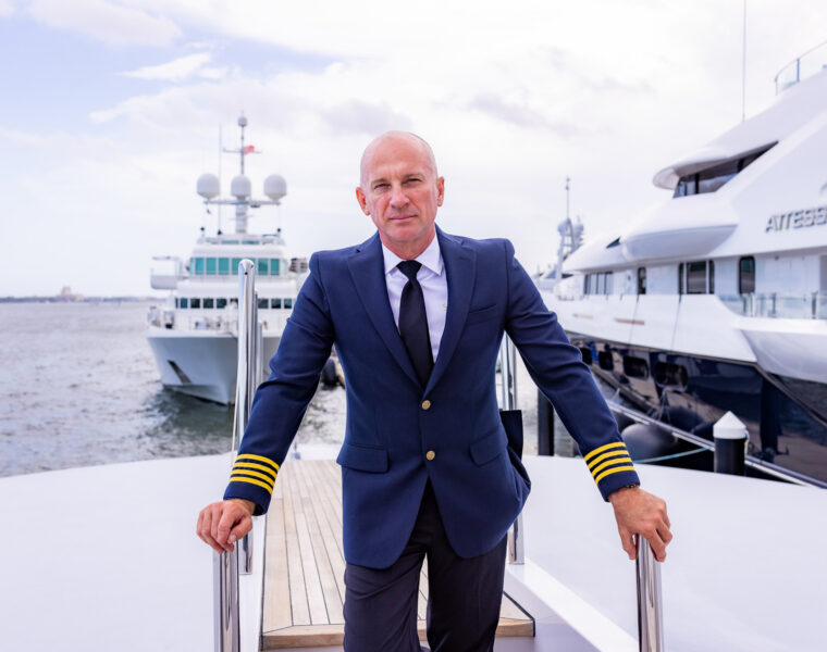 Captain Kerry MG 3772 Bravo Preview