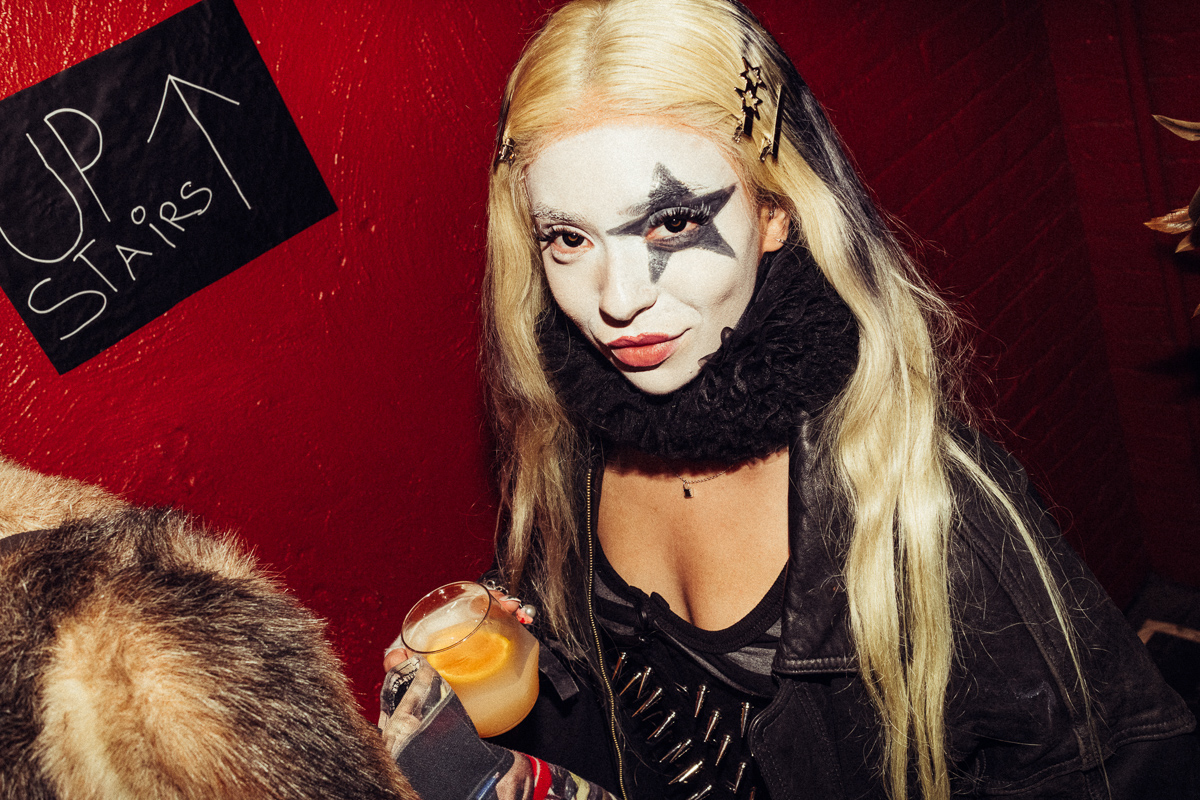 TELLNO1 Nov 1st COLOR 342