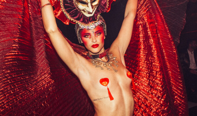 TELLNO1 Nov 1st COLOR 64 x