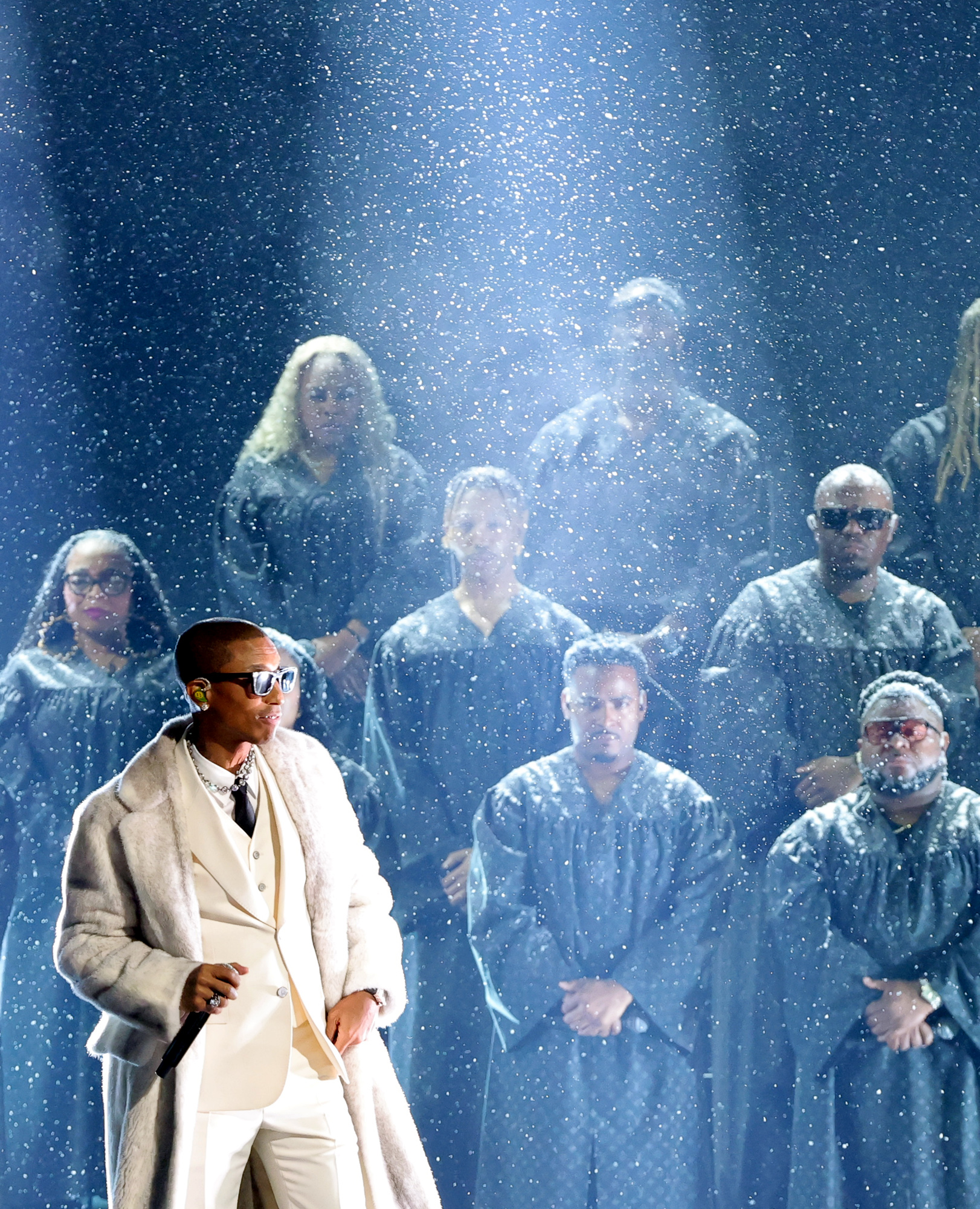 GRAMMYS 2026 KW2 7126 BrJwyH1a